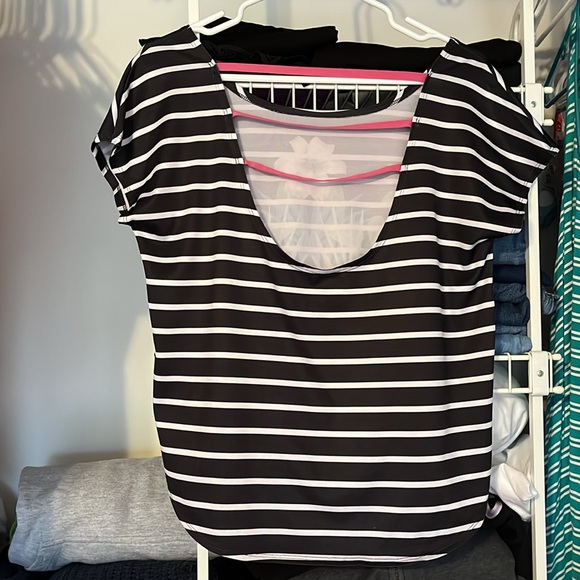 Small SO striped flowery shirt - Picture 2 of 5